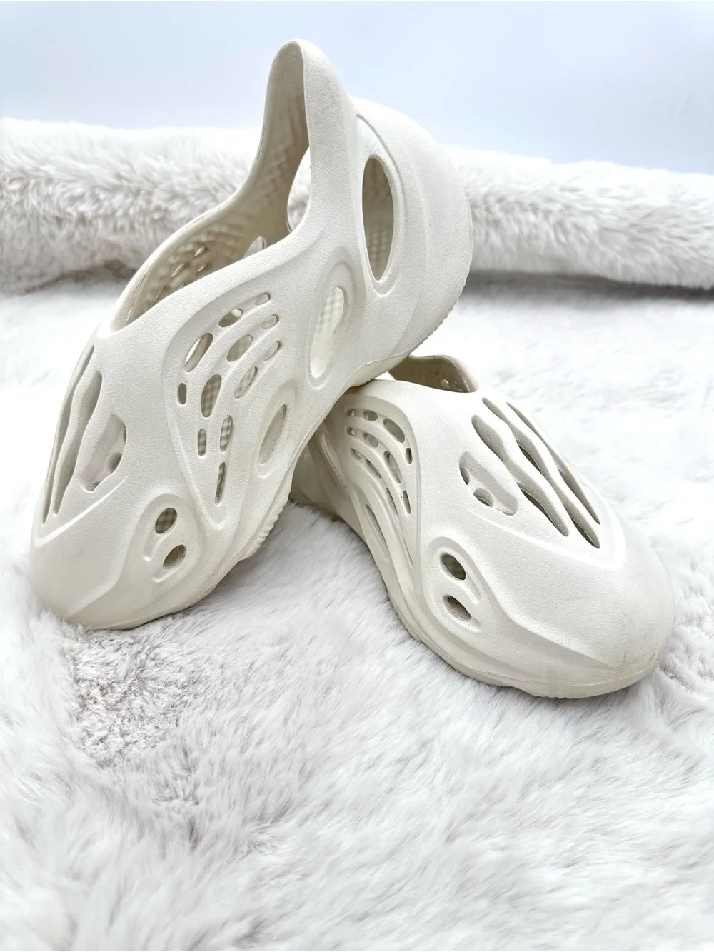 Yeezy adidas foam